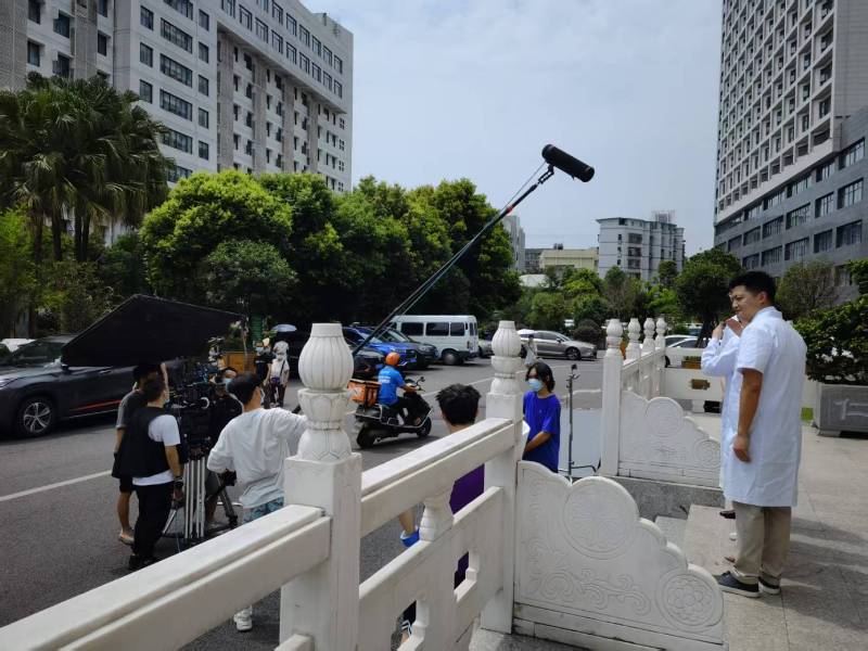 若尔盖广告片拍摄公司低成本实现高规格制作的诀窍